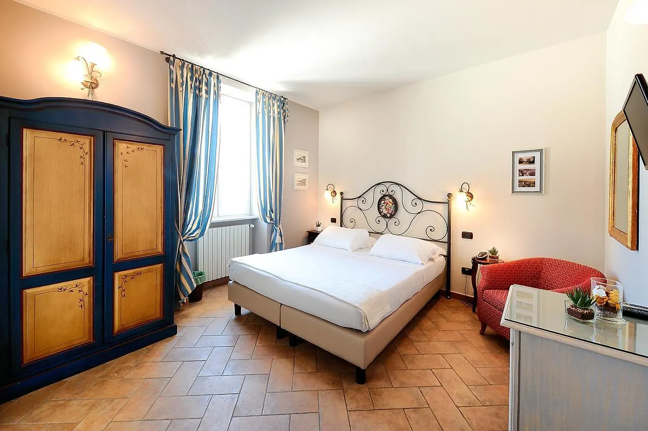 Albergo Giuan Arma Di Taggia Hotel