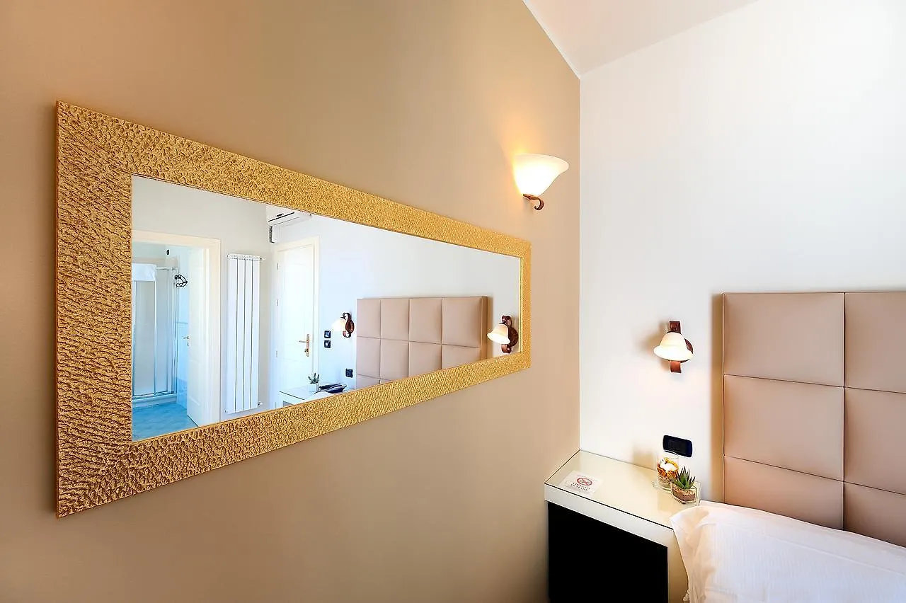 Albergo Giuan Arma Di Taggia Hotel