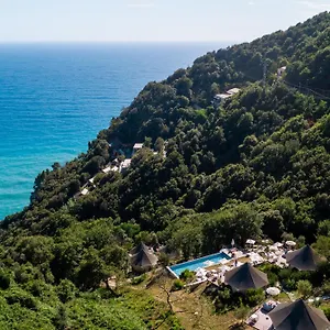 Sesta Terra Natural Hotel